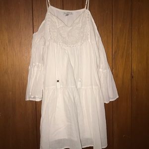 🌿Boho White Dress🌿 (MAKE ME A OFFER.)